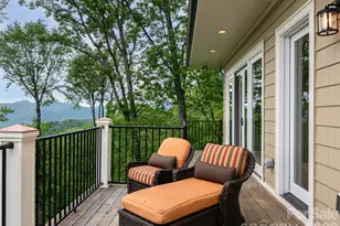 29 Elk Ridge Dr, Asheville, NC 28804 - Photo 4