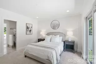 5623 Wedgewood Dr, Charlotte, NC 28210 - Photo 16