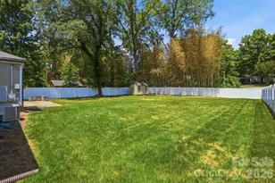 5623 Wedgewood Dr, Charlotte, NC 28210 - Photo 28