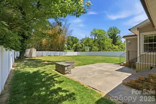5623 Wedgewood Dr, Charlotte, NC 28210 - Photo 26