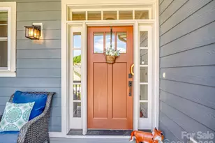 27 Spelter St, Hendersonville, NC 28792 - Photo 6