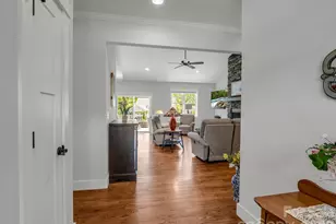 27 Spelter St, Hendersonville, NC 28792 - Photo 8
