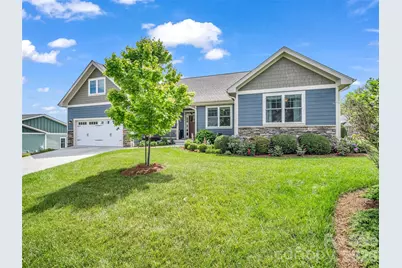 27 Spelter Street, Hendersonville, NC 28792 - Photo 1