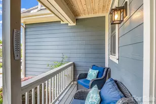 27 Spelter St, Hendersonville, NC 28792 - Photo 4