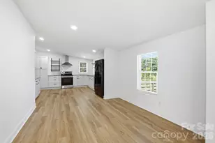 9644 Blackwelder Rd, Fort Mill, SC 29707 - Photo 8