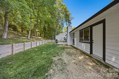 9524 Rainbow Forest Drive, Charlotte, NC 28277 - Photo 28