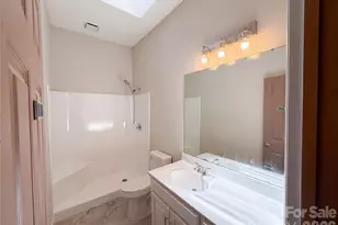 8400 Chestnut Oak Ct, Harrisburg, NC 28075 - Photo 16