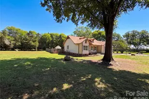 8400 Chestnut Oak Ct, Harrisburg, NC 28075 - Photo 6