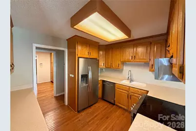 8400 Chestnut Oak Court, Harrisburg, NC 28075 - Photo 2