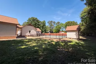 8400 Chestnut Oak Ct, Harrisburg, NC 28075 - Photo 24