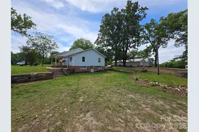 1127 N Mountain Street, Blacksburg, SC 29702 - Photo 6