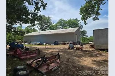 1127 N Mountain Street, Blacksburg, SC 29702 - Photo 2