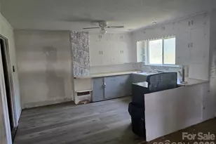 1127 N Mountain St, Blacksburg, SC 29702 - Photo 36