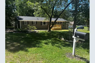 2111 Shalimar Drive, Charlotte, NC 28216 - Photo 1