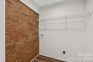 2111 Shalimar Dr, Charlotte, NC 28216 - Photo 22