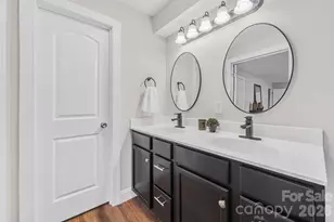 2111 Shalimar Dr, Charlotte, NC 28216 - Photo 14