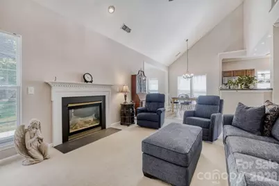 11718 Planters Estates Drive, Charlotte, NC 28278 - Photo 10