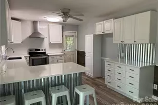 260 Caldwell Rd, North Wilkesboro, NC 28659 - Photo 2