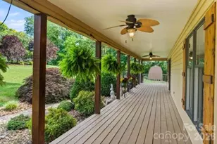 4013 Carlton Dr, Claremont, NC 28610 - Photo 6