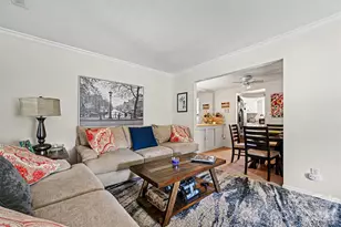 8030 Regent Park Ln, Charlotte, NC 28210 - Photo 10