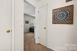 8030 Regent Park Ln, Charlotte, NC 28210 - Photo 18