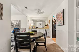 8030 Regent Park Ln, Charlotte, NC 28210 - Photo 12
