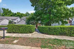 9200 Royal Highlands Ct, Charlotte, NC 28277 - Photo 2