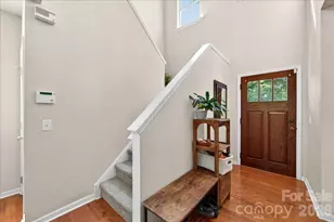9200 Royal Highlands Ct, Charlotte, NC 28277 - Photo 8
