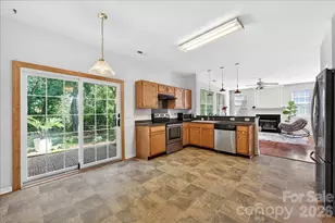 9200 Royal Highlands Ct, Charlotte, NC 28277 - Photo 24
