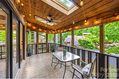 205 N Scarlet Oak Lane, Hendersonville, NC 28791 - Photo 22