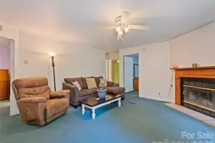 122 Mastiff Hollow Dr, Waynesville, NC 28785 - Photo 6