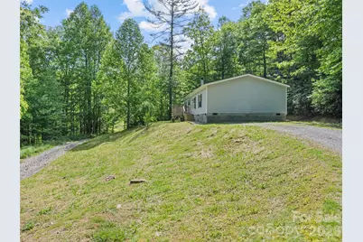 122 Mastiff Hollow Drive, Waynesville, NC 28785 - Photo 4