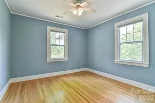 101 E Skyland Cir, Asheville, NC 28804 - Photo 6