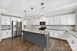2053 Pine Siskin Ct, Fort Mill, SC 29707 - Photo 10