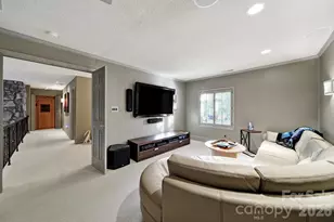 6512 Carmel Hills Dr, Charlotte, NC 28226 - Photo 36