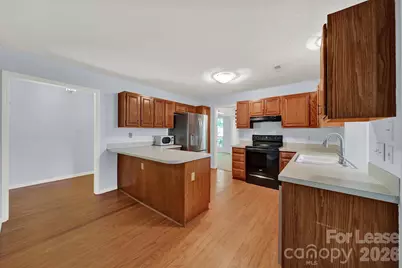 3421 Crescent Knoll Drive, Matthews, NC 28105 - Photo 4