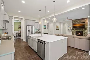 109 Eden Hollow Ln, Matthews, NC 28104 - Photo 16