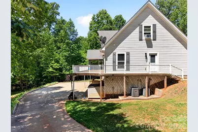 2977 Cabin Creek Drive, Catawba, NC 28609 - Photo 10