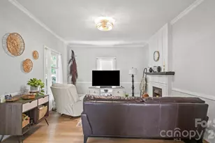 413 W 5th Ave, Gastonia, NC 28052 - Photo 6