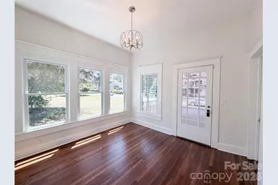 329 W McLelland Avenue, Mooresville, NC 28115 - Photo 8
