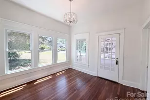 329 W McLelland Ave, Mooresville, NC 28115 - Photo 8