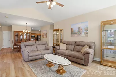 2118 N Castle Court, Matthews, NC 28105 - Photo 8