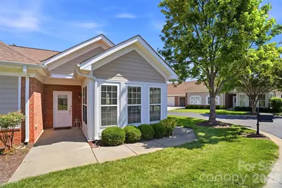 2118 N Castle Court, Matthews, NC 28105 - Photo 2