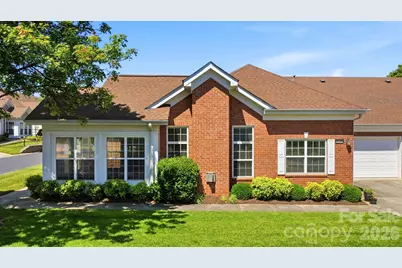 2118 N Castle Court, Matthews, NC 28105 - Photo 32