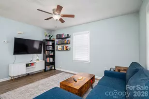 807 Willow Ln, Bessemer City, NC 28016 - Photo 4