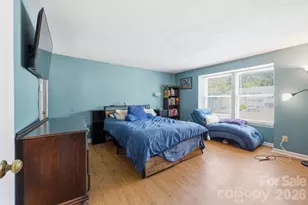 9501 Shannon Green Dr, Charlotte, NC 28213 - Photo 18
