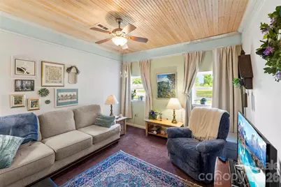 2246 N Aspen Street, Lincolnton, NC 28092 - Photo 10