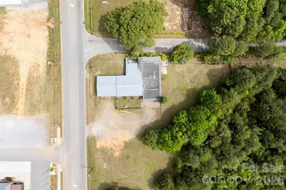 2246 N Aspen Street, Lincolnton, NC 28092 - Photo 14