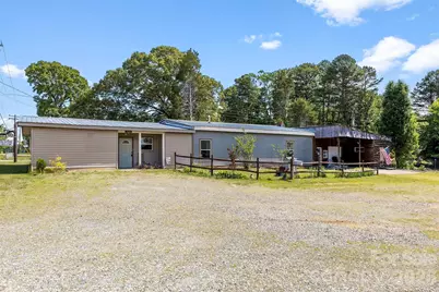2246 N Aspen Street, Lincolnton, NC 28092 - Photo 1