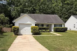 10553 Gold Pan Rd, Charlotte, NC 28215 - Photo 2